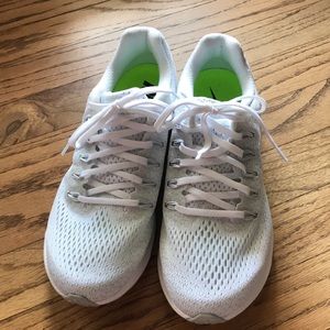 Nike Zoom All Out Sneakers